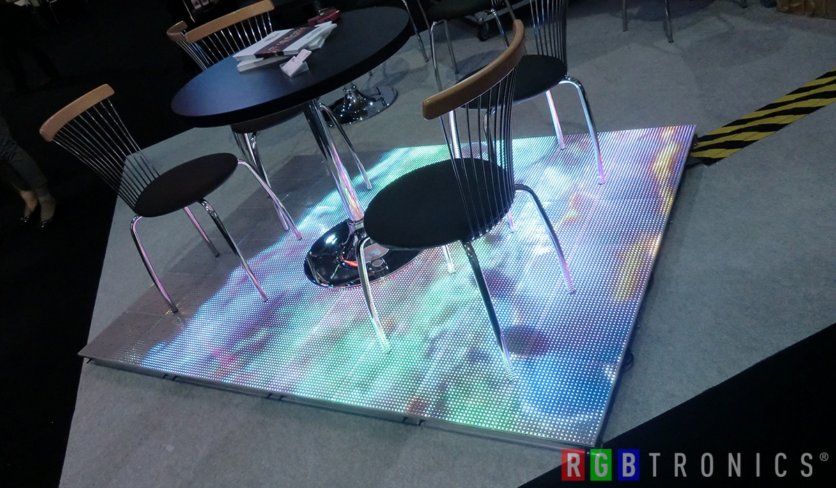 Pantallas Electrónicas de LED para Piso | Pistas LED | RGB Tronics
